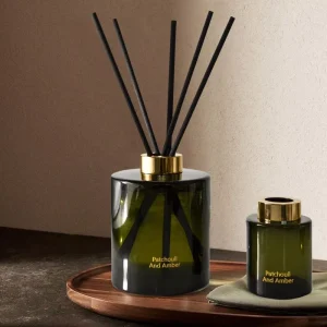 100ml 150ml 200ml 500ml Glass Reed Diffuser Bottle with Golden Screw Lid and Sticks