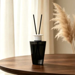 100ml 200ml 500ml Conical Reed Diffuser Glass Bottle Screw Neck Black Green Empty Aroma Diffuser Vial Custom Logo Gift Box