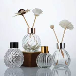 100ml Empty Clear Glass Reed Perfume Bottle for Essential Oil Aromatherapy and Home Decor