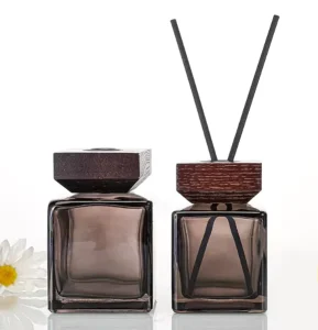 100ml Empty Glass Reed Diffuser Bottle with Rattan and Wooden Lid Amber Square Glass Bottle for Aroma Diffuser with Box