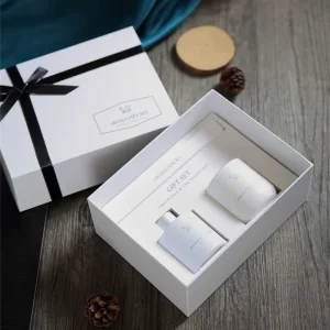 100ml Reed Diffuser and 150g Candle Exquisite Gift Box Luxurious Fragrance Souvenir Gift