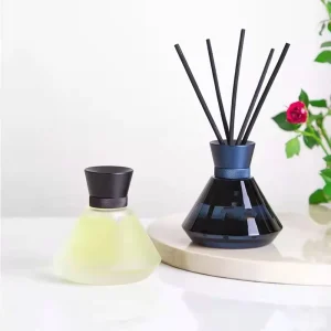 120ml Empty Glass Bottle Luxury Reed Diffuser Glass Bottle with Stickers for Room