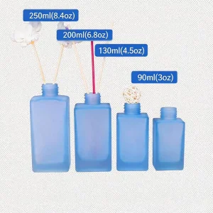 200ml Frosted Glass Reed Diffuser with Gold Aluminum Cap and Decorative Band for Boutique Hotels