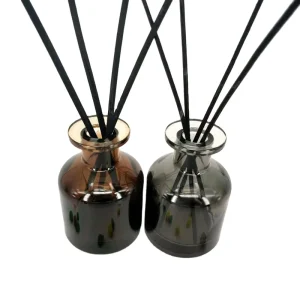 250ml Aromatherapy Reed Diffuser Bottle with Sticks and Custom Logo
