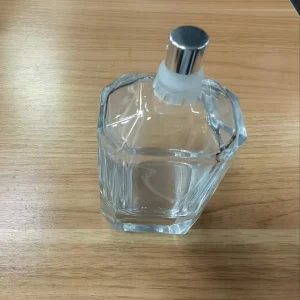 A Wide Range of High Selling Glass Perfume Bottles in Different Sizes