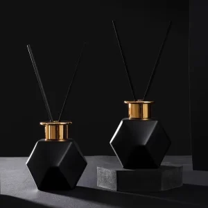 Black Aromatherapy Liquid Reed Diffuser with Custom Packaging, Size, and Fragrance