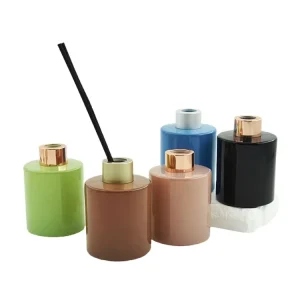 Black Glass Reed Diffuser 150ml Cylinder Container with Screw Cap and Screen Printed Packaging