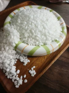 Bulk Industrial Liquid Paraffin Wax Reliable Supply for Packaging Coating Melting Point 56 58