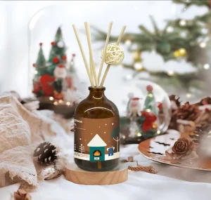 Christmas 100ml Flameless Glass Reed Diffuser with Essential Oil