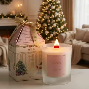Christmas Wood Wick Scented Candle Gift Set with House Shaped Box Luxury Soy Wax Candle for Holiday Home Decor