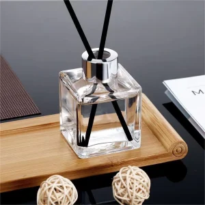 Color Glass Square Reed Diffuser Bottle 100ml 200ml 500ml with Lid