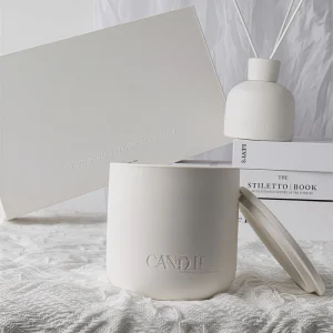 Custom 200g White Ceramic Jar Candles Luxury With Lid and Box Strong Scented Candle Private Label