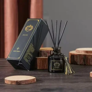 Custom Aromatherapy Reed Diffuser Bottle with Essential Oil Perfume
