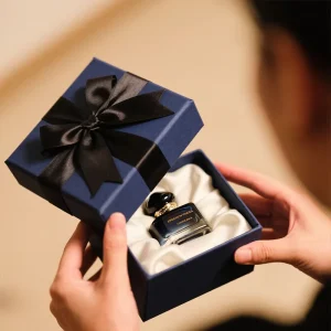 Custom Design Printing Logo Blue Perfume Packaging Box with EVA Perfume Hard Gift Box for 100ml 50ml
