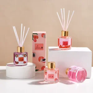 Custom Fragrance Oil Glass Reed Diffuser With Fiber Sticks for Home Decor Hotel Spa OEM Gift Packaging