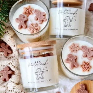 Custom Gingerbread Man Candles Home Fragrance Luxury Decorative Handmade Aromatherapy Candles Scented for Christmas Gift