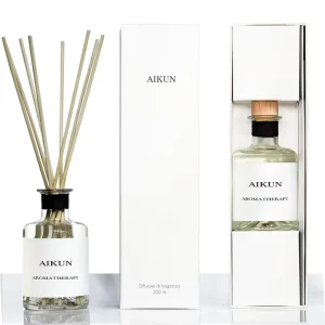 Custom Glass Aromatherapy Bottle Reed Diffuser Set with Rattan Sticks Gift Box for Hotel Bedroom