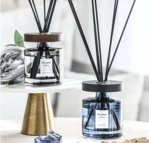 Custom Glass Reed Diffuser With Wooden Cap Custom Packaging Luxury Smokeless Air Freshener Luxury Rattan Liquid Essential Oils