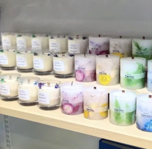 Custom Handmade Home Decorative Craft Scented Luxury Dried Flowers Pillar Candles