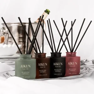 Custom Logo Frosted Glass Long Lasting Aromatherapy Luxury Reed Diffuser Scented Candle Set for Hotel Spa