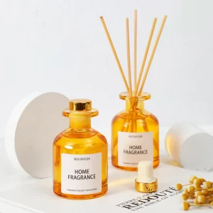 Custom Logo Luxury Aroma Essential Oils Aromatherapy Glass Bottle Reed Diffuser Home Decor Oil Perfume Diffuser