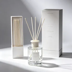 Custom Nordic Glass Reed Diffuser Bottle Set with Custom Logo Packaging Box for High end Home Aroma
