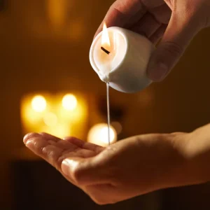 Custom Ultra Moisturizing Body Soy Wax Oil Low Heat Body Spa Bougie Massage Oils Candle with Private Label for Hand Mask Sensual