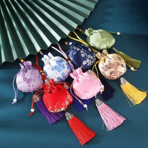 Customizable Logo Chinese Plum Bag Car Freshener Mosquito Repellent Tassel Sachet Accessory