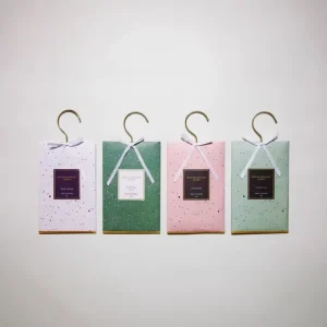 Customized Luxury Hangable Scented Sachet Bag with Customized Fragrance and Logo for Wardrobe Bedroom Home Use