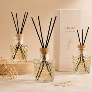 Customized Vanilla Scent Luxury Embossed Glass Reed Diffuser with Wooden Cap for Home Hotel Decor