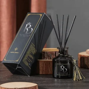 Dark Amber Glass Bottle Hotel Series Reed Diffuser With Black Fiber Sticks for Lobby Bedroom Spa Gift Supply