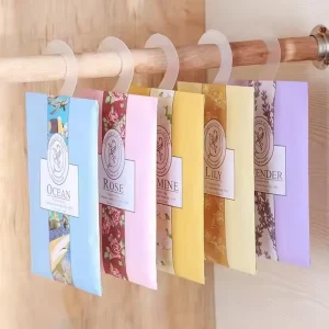 Eco friendly Indoor Paper Sachets Aroma Bag Hanging Car Fresh Fragrance Scented Sachet With Plastic Hook