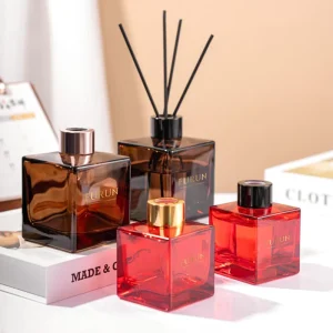 Empty Amber Square Glass Reed Diffuser Bottle 100ml 200ml with Lid for Home Scent Aromatherapy