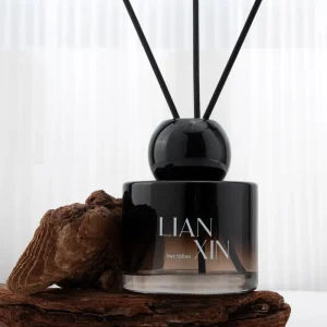 Empty Custom Cylinder Reed Diffuser Bottle 100ml 150ml 200ml Black Reed Diffuser Bottle Luxury