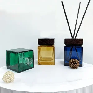 Empty Green Yellow Aromatherapy Containers 200ml Glass Reed Diffuser Bottles Box for Custom Fragrance Blends