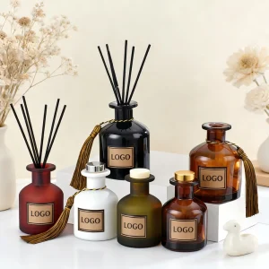Empty Luxury 150ml 200ml Glass Aromatherapy Reed Diffuser Bottle with Custom Logo and Stopper
