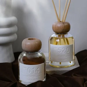 Factory Custom 120ml Cylindrical Glass Aroma Diffuser Bottle with Reeds for Home Fragrance