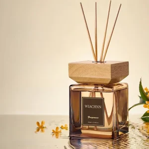 Factory Direct Sales Home Fragrance 500ML Square Bottle Flameless Aromatherapy Hotel Home Interior Natural Reed Diffuser