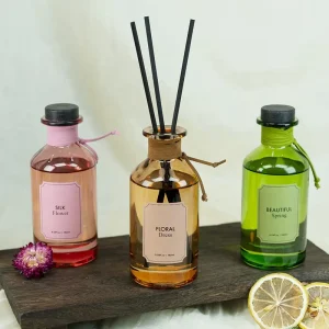 Factory Reed Diffuser Set With Custom Color Bottle Low MOQ Aroma Diffuser Gift Set With Premium Packaging For Hotel