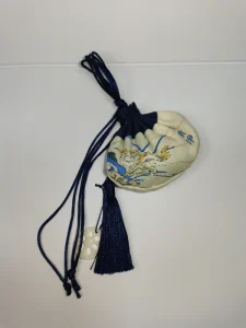 Handmade Embroidered Aromatherapy Sachet Traditional Needlework Scented Bag for Drawer Closet Car Ornament and Souvenir