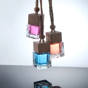 Hanging 8ml 10ml Glass Empty Bottle Air Freshener Luxury Aroma Diffuser Perfume Pendant Essential Oil Diffuser for Home and Car