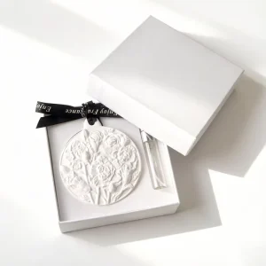 Hanging Handmade Scented Ceramic Wardrobe Car Air Freshener Porcelain Flower Aroma Plaster Fragrance Essential Oil Reed Diffuser
