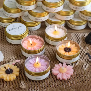 Home Decor Fragrance Ornament Gift Metal Tins Soy Wax Scented Candles Handmade Chamomile Flower Shaped Candles in Jar