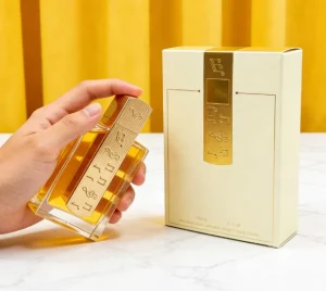 Hong Kong Floral Woody Scent Long Lasting Eco Friendly 100ml Natural Body Mist Private Label Designer Fragrance