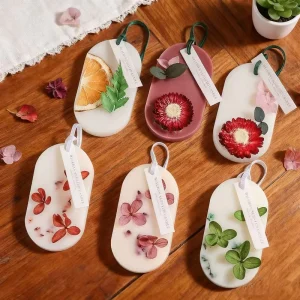 Hot Selling Organic Botanical Dried Flower Scented Soy Wax Square Sachet Air Freshener Home Decoration Handmade Melts Tablets