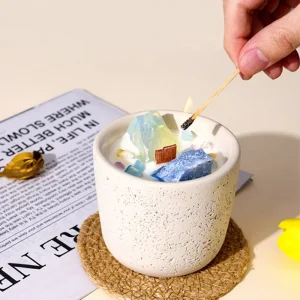Low MOQ OEM Candle Manufacturer Custom Scent Custom Scented Candles Natural Crystal Stone Speckled Ceramic Soy Candles Scented