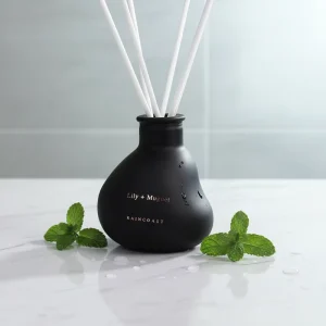 Luxury 70ml Eco Friendly High Purity Reed Diffuser Set Long Lasting Home Fragrance for Bedroom Office