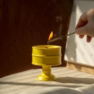 Luxury Ceramic Stem Goblet Soy Wax Aromatherapy Candle Elegant Tall Footed Cup Ins Modern Wedding Table Decor Spa Gift Candle