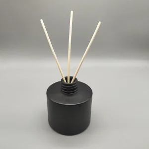 Matte Black Glass Reed Diffuser Bottle 100ml Empty Round Perfume Bottle for Home Fragrance