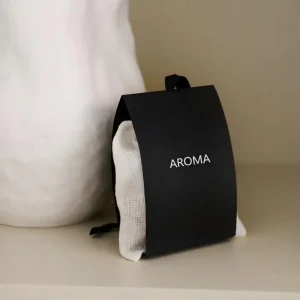 Minimalist Black Paper Sleeve Fragrance Sachet Long Lasting Home Wardrobe Car Hanging Lavender Aroma Sachet Bag For Gift
